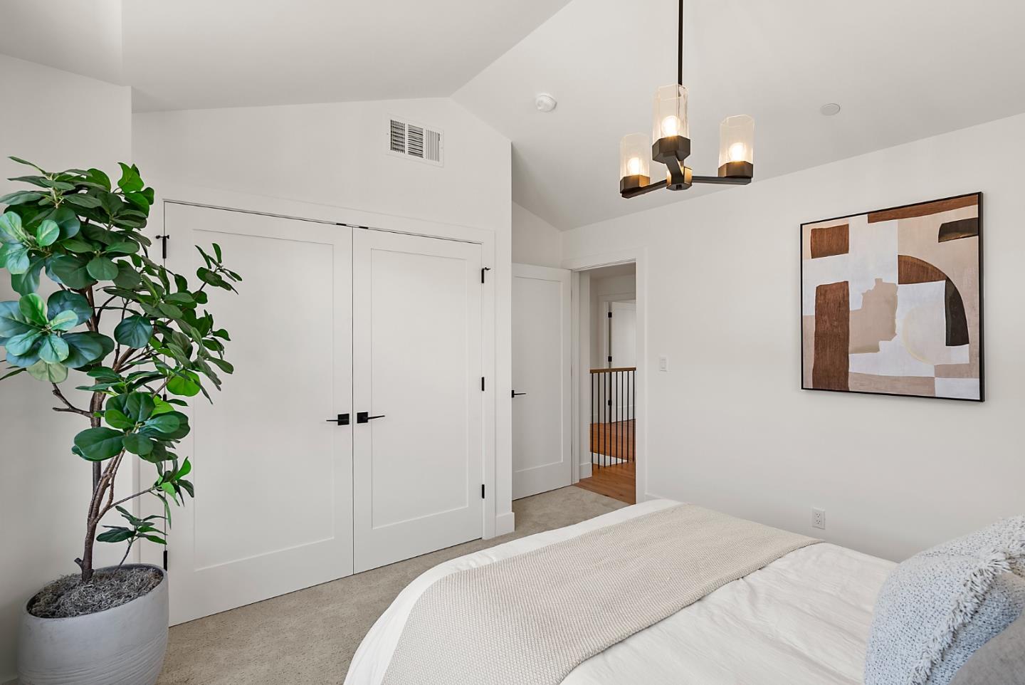 Detail Gallery Image 22 of 45 For 310 W 39th Ave, San Mateo,  CA 94403 - 4 Beds | 3/1 Baths