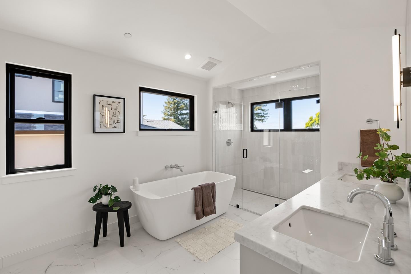 Detail Gallery Image 26 of 45 For 310 W 39th Ave, San Mateo,  CA 94403 - 4 Beds | 3/1 Baths