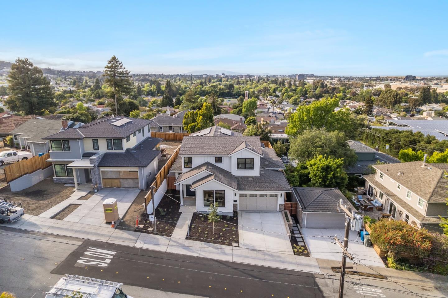 Detail Gallery Image 40 of 45 For 310 W 39th Ave, San Mateo,  CA 94403 - 4 Beds | 3/1 Baths