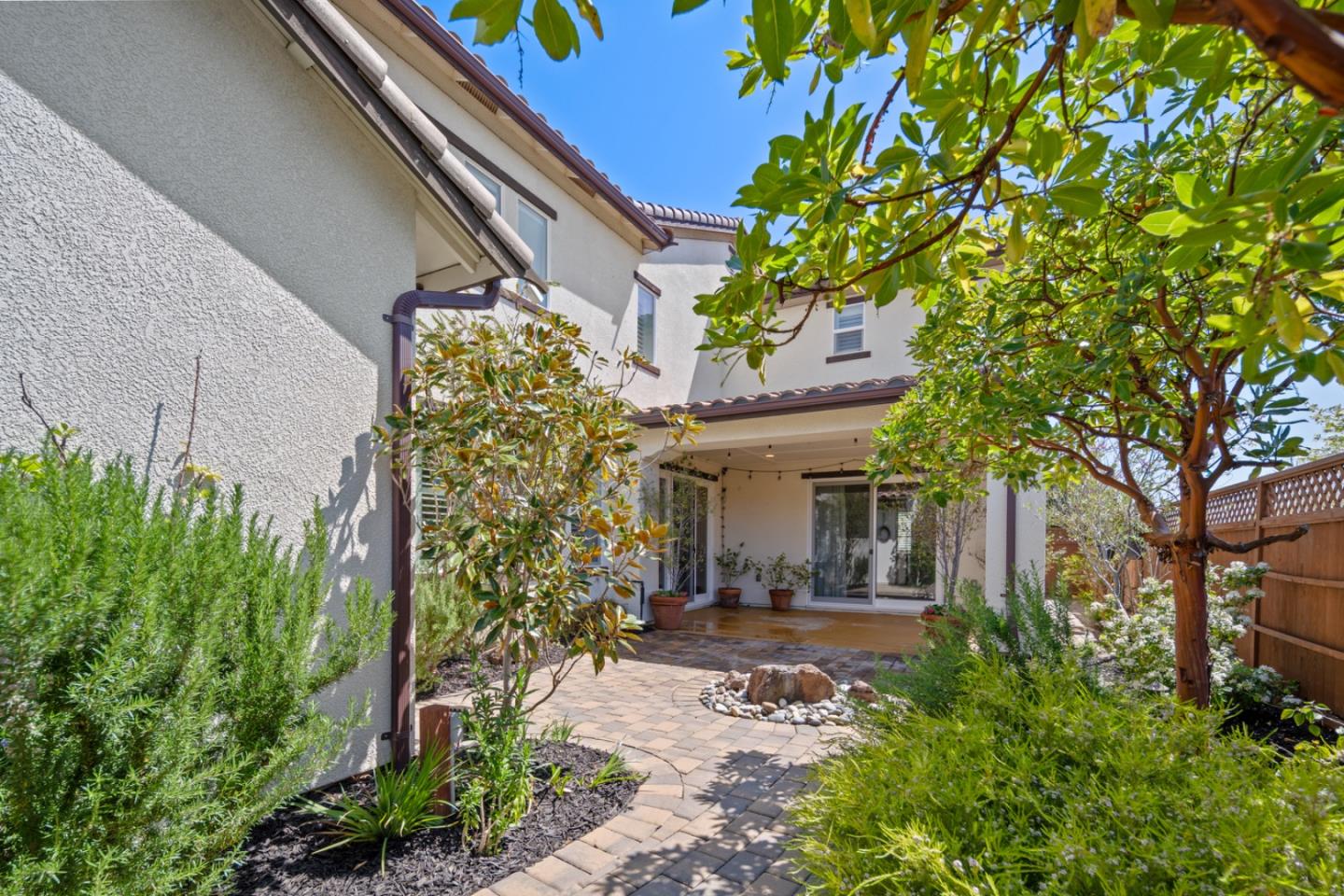 Detail Gallery Image 18 of 40 For 18270 Caldwell St, East Garrison,  CA 93933 - 4 Beds | 2/1 Baths