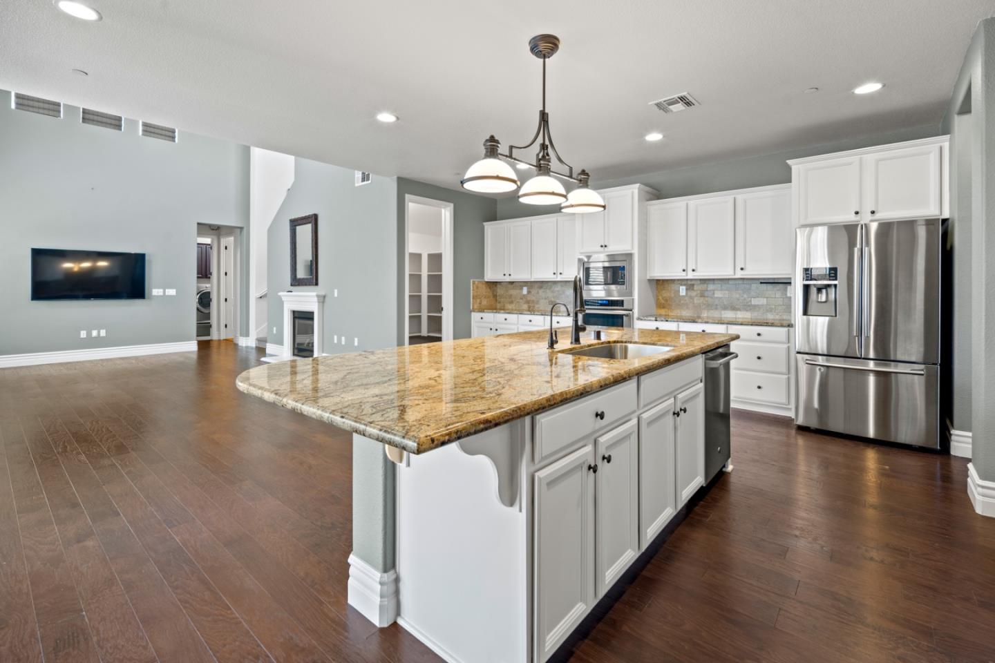 Detail Gallery Image 19 of 40 For 18270 Caldwell St, East Garrison,  CA 93933 - 4 Beds | 2/1 Baths