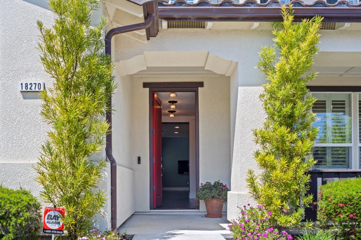 Detail Gallery Image 2 of 40 For 18270 Caldwell St, East Garrison,  CA 93933 - 4 Beds | 2/1 Baths