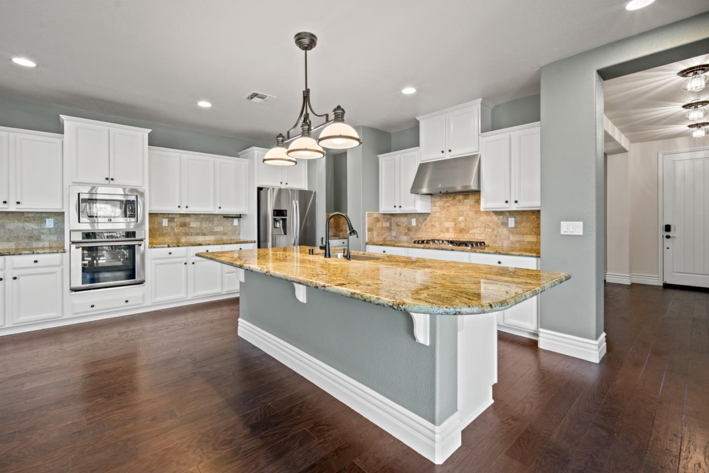 Detail Gallery Image 21 of 40 For 18270 Caldwell St, East Garrison,  CA 93933 - 4 Beds | 2/1 Baths