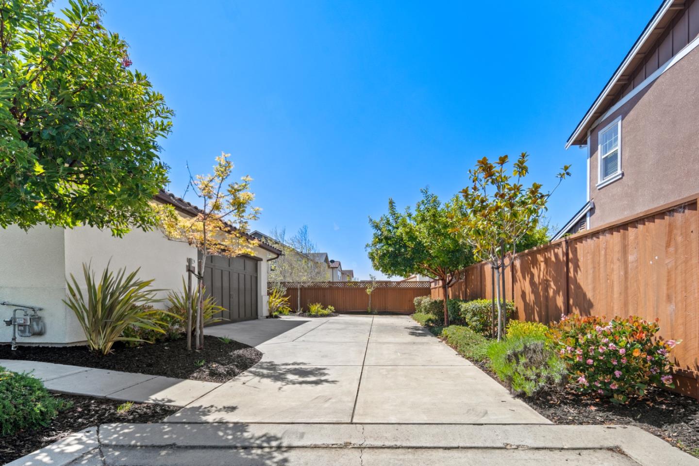 Detail Gallery Image 39 of 40 For 18270 Caldwell St, East Garrison,  CA 93933 - 4 Beds | 2/1 Baths