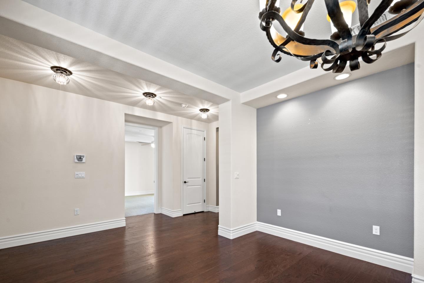 Detail Gallery Image 7 of 40 For 18270 Caldwell St, East Garrison,  CA 93933 - 4 Beds | 2/1 Baths