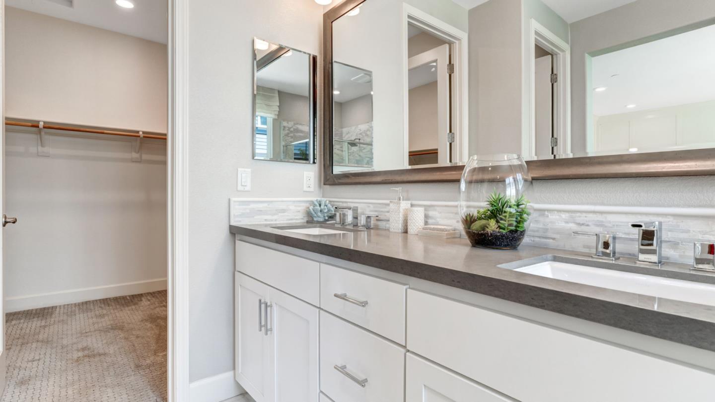 Detail Gallery Image 24 of 62 For 33912 Horseshoe Loop, Fremont,  CA 94555 - 4 Beds | 3 Baths