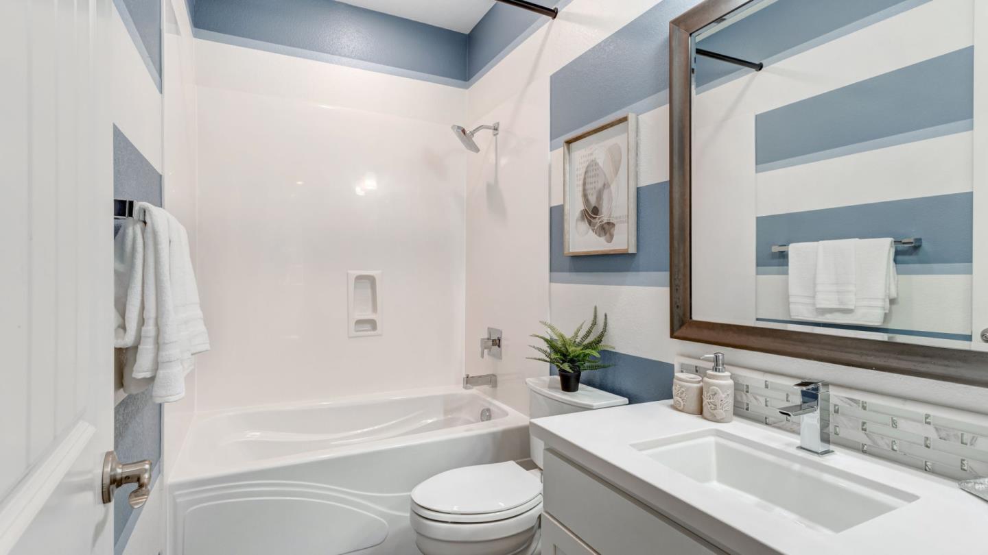 Detail Gallery Image 35 of 62 For 33912 Horseshoe Loop, Fremont,  CA 94555 - 4 Beds | 3 Baths