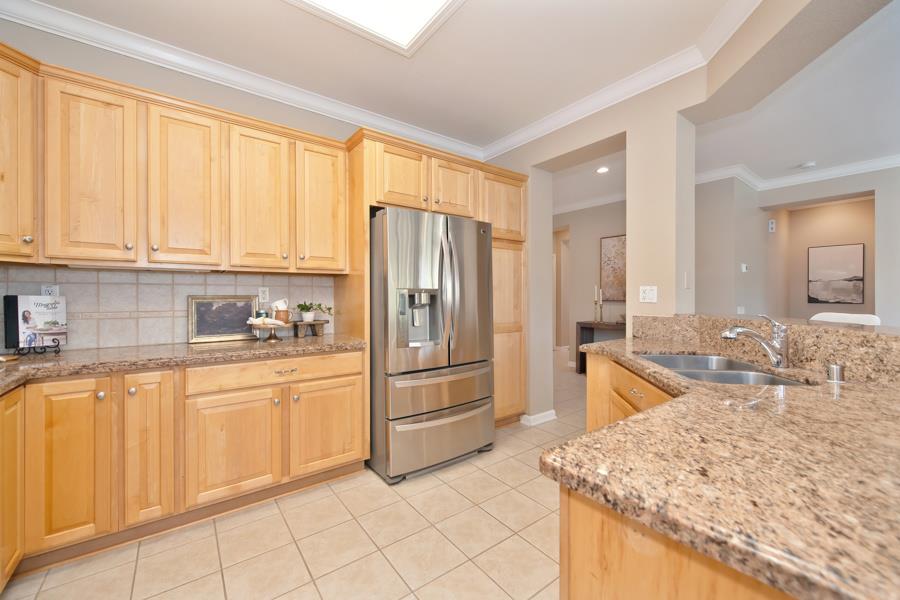 Detail Gallery Image 12 of 46 For 2054 Stonecrest Ln, Lincoln,  CA 95648 - 2 Beds | 2 Baths