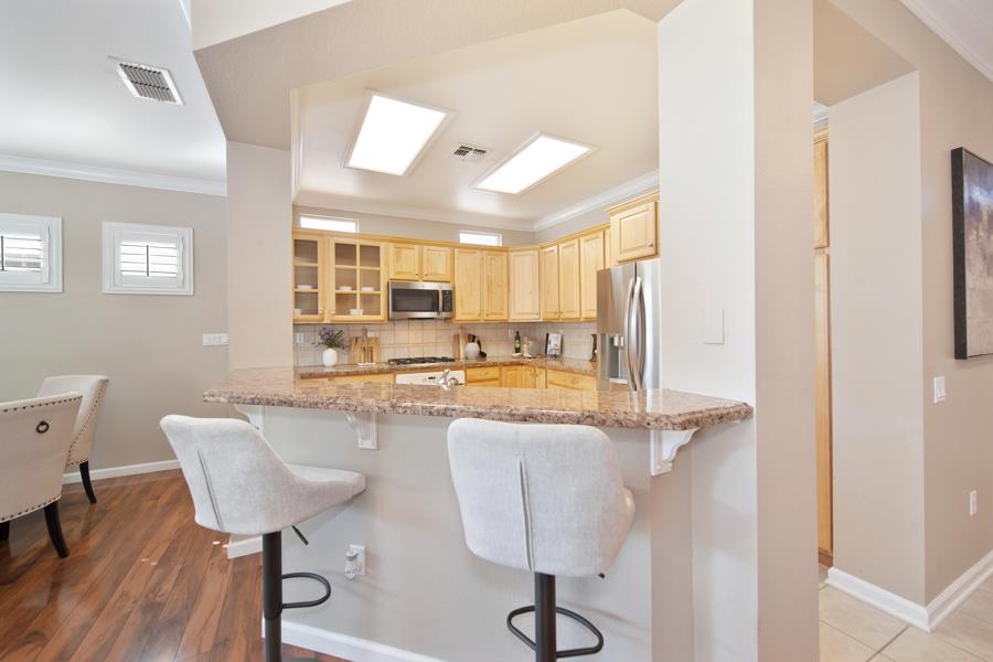 Detail Gallery Image 15 of 46 For 2054 Stonecrest Ln, Lincoln,  CA 95648 - 2 Beds | 2 Baths