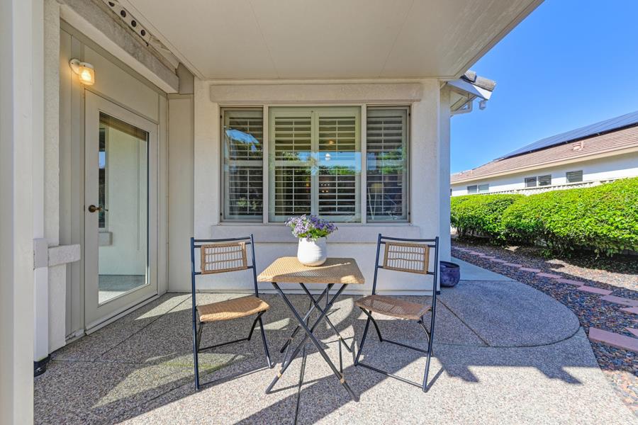 Detail Gallery Image 37 of 46 For 2054 Stonecrest Ln, Lincoln,  CA 95648 - 2 Beds | 2 Baths