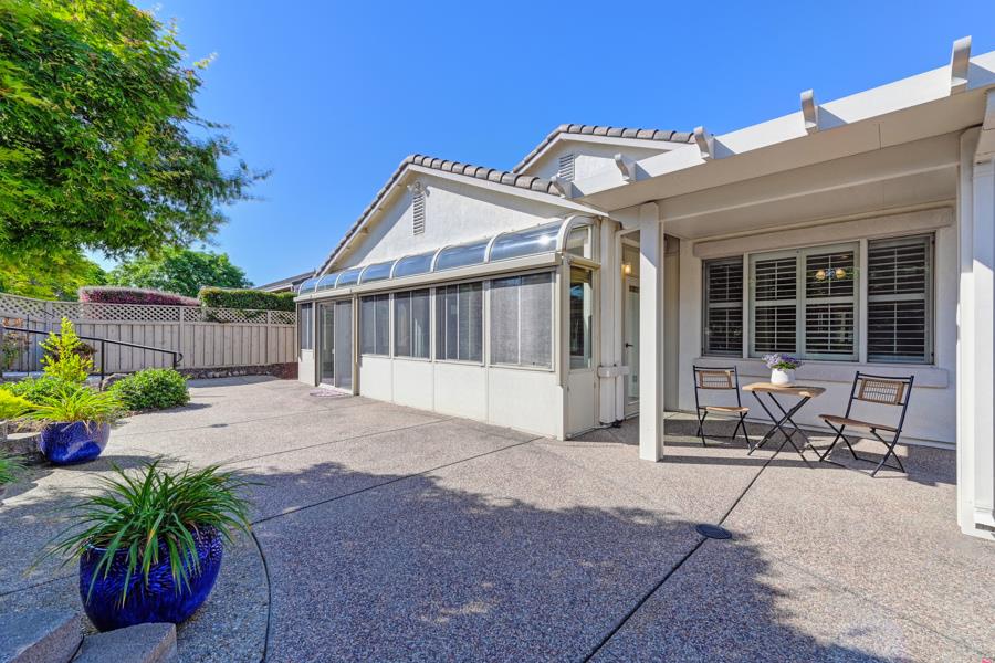 Detail Gallery Image 39 of 46 For 2054 Stonecrest Ln, Lincoln,  CA 95648 - 2 Beds | 2 Baths