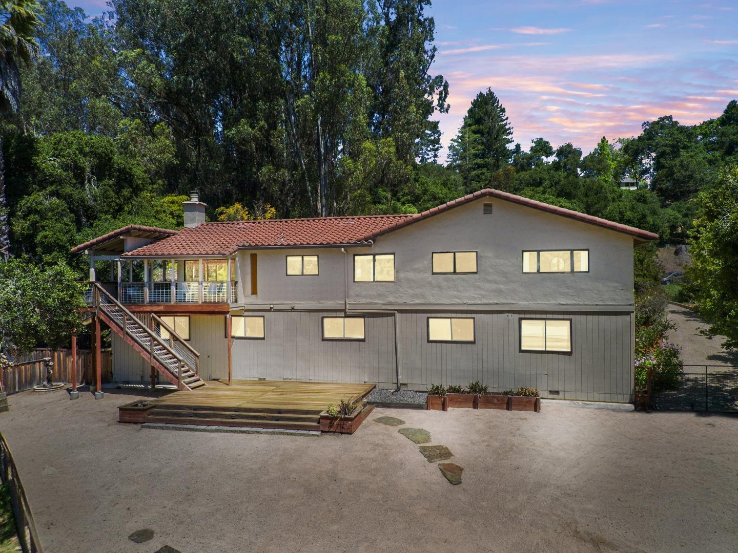 Detail Gallery Image 4 of 44 For 2175 Hames Rd, Aptos,  CA 95003 - 3 Beds | 2/1 Baths