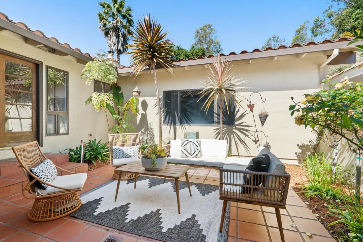 Detail Gallery Image 8 of 44 For 2175 Hames Rd, Aptos,  CA 95003 - 3 Beds | 2/1 Baths