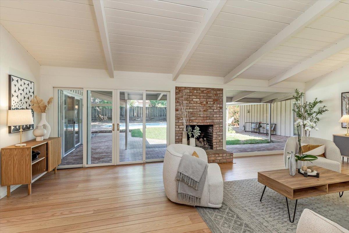 Detail Gallery Image 7 of 43 For 744 Los Altos Ave, Los Altos,  CA 94022 - 4 Beds | 3 Baths