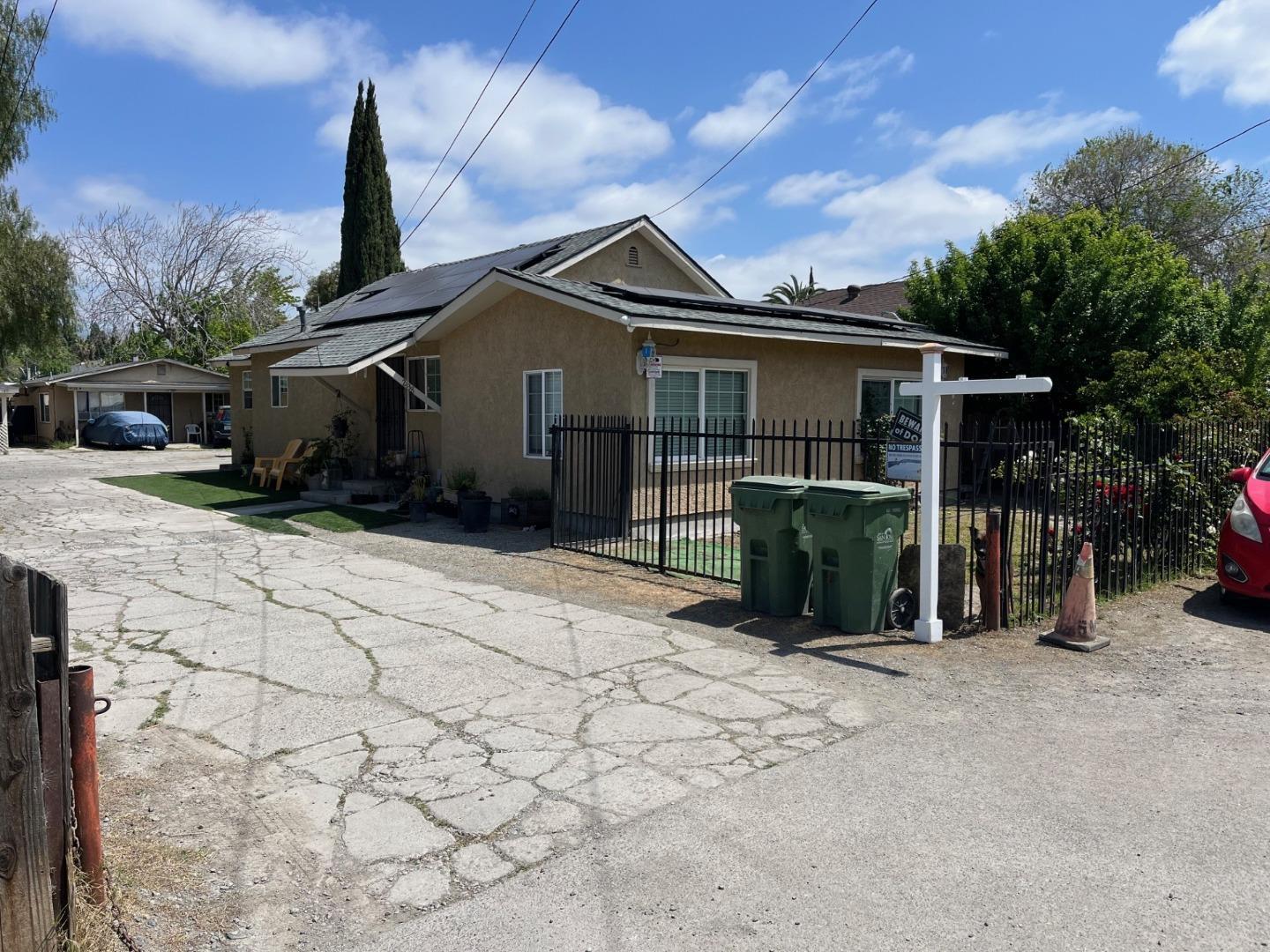 Detail Gallery Image 4 of 4 For 2138 E San Antonio St, San Jose,  CA 95116 - 4 Beds | 2 Baths