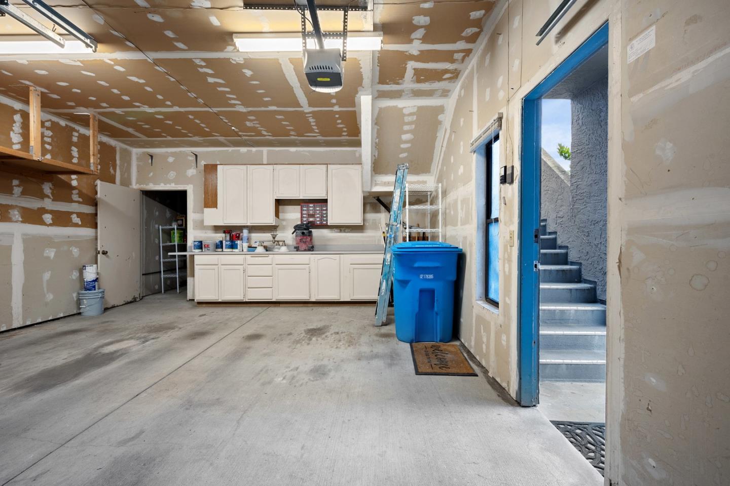 Detail Gallery Image 30 of 37 For 445 Roberts Rd, Pacifica,  CA 94044 - 2 Beds | 2 Baths
