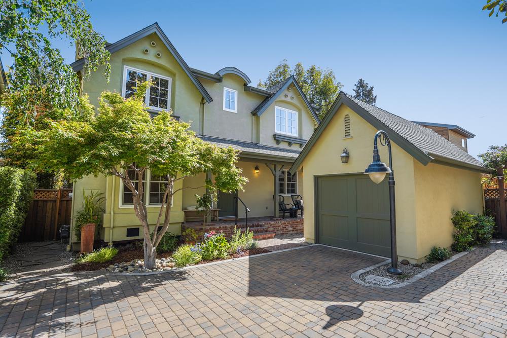 Detail Gallery Image 2 of 70 For 1246 Hoover St, Menlo Park,  CA 94025 - 3 Beds | 2/1 Baths