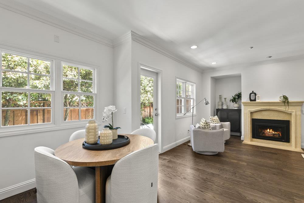 Detail Gallery Image 20 of 70 For 1246 Hoover St, Menlo Park,  CA 94025 - 3 Beds | 2/1 Baths