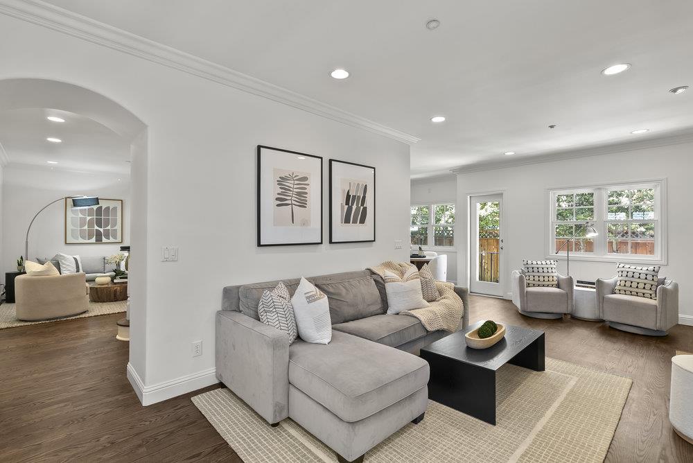 Detail Gallery Image 24 of 70 For 1246 Hoover St, Menlo Park,  CA 94025 - 3 Beds | 2/1 Baths