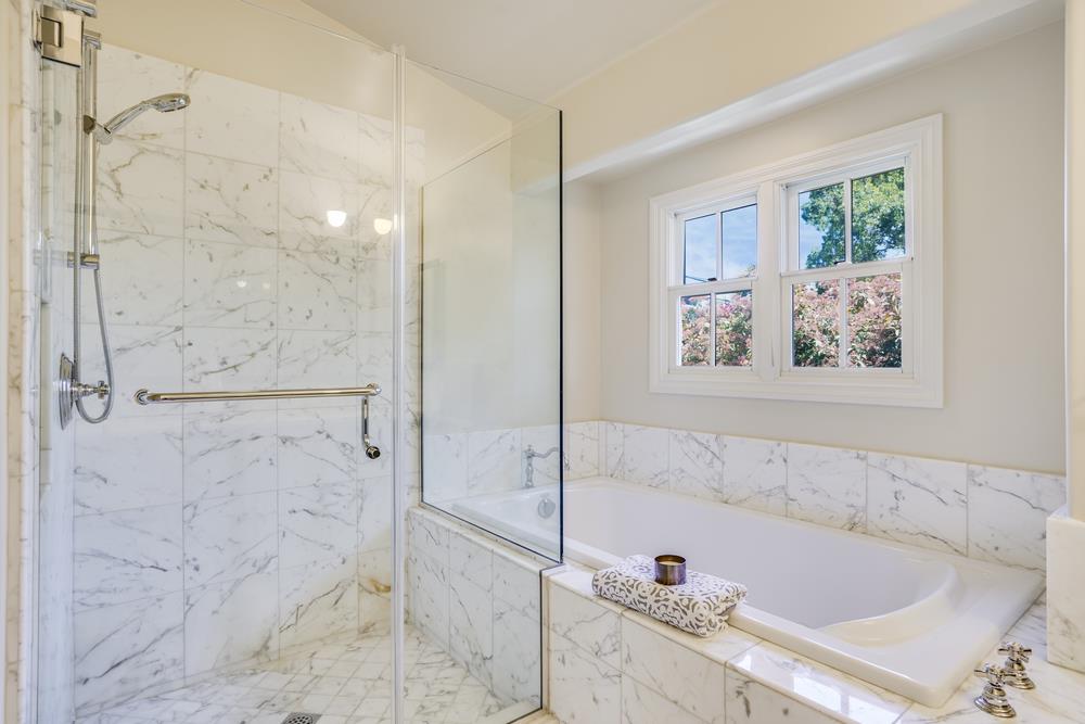 Detail Gallery Image 33 of 70 For 1246 Hoover St, Menlo Park,  CA 94025 - 3 Beds | 2/1 Baths