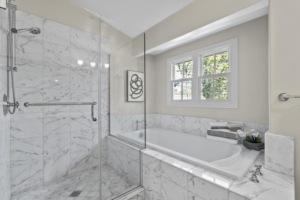 Detail Gallery Image 34 of 70 For 1246 Hoover St, Menlo Park,  CA 94025 - 3 Beds | 2/1 Baths