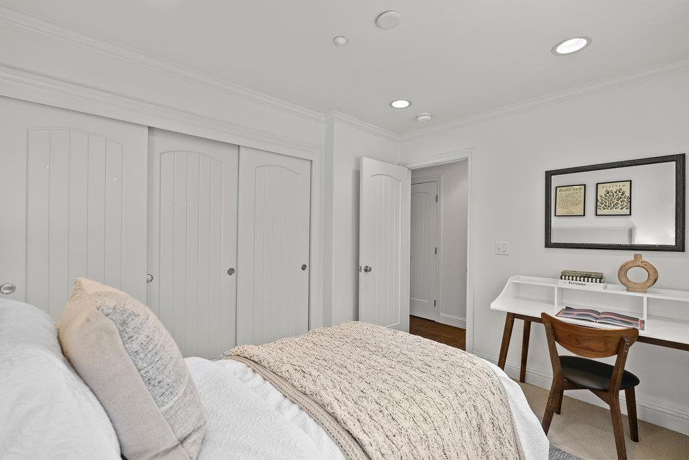 Detail Gallery Image 37 of 70 For 1246 Hoover St, Menlo Park,  CA 94025 - 3 Beds | 2/1 Baths