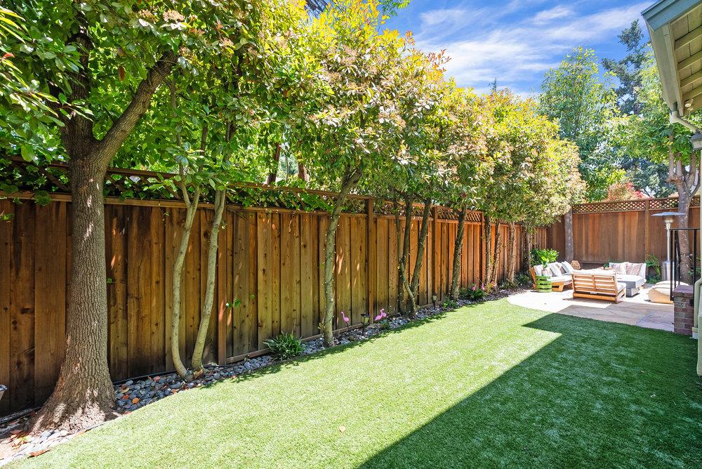 Detail Gallery Image 49 of 70 For 1246 Hoover St, Menlo Park,  CA 94025 - 3 Beds | 2/1 Baths