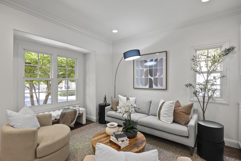 Detail Gallery Image 9 of 70 For 1246 Hoover St, Menlo Park,  CA 94025 - 3 Beds | 2/1 Baths
