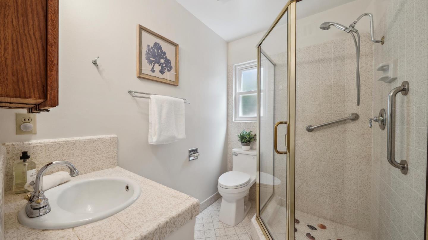Detail Gallery Image 10 of 22 For 1354 Bing Dr, San Jose,  CA 95129 - 3 Beds | 2 Baths