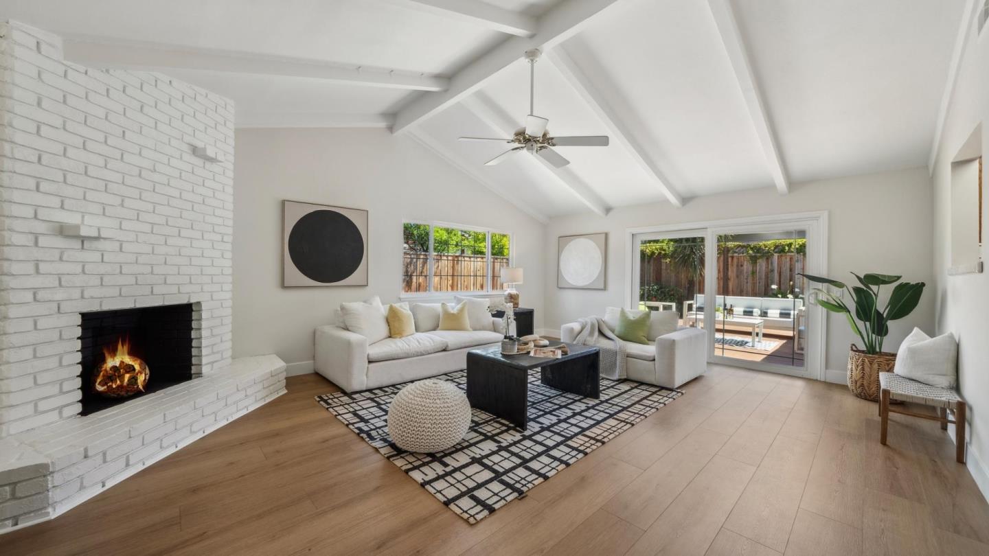 Detail Gallery Image 7 of 22 For 1354 Bing Dr, San Jose,  CA 95129 - 3 Beds | 2 Baths