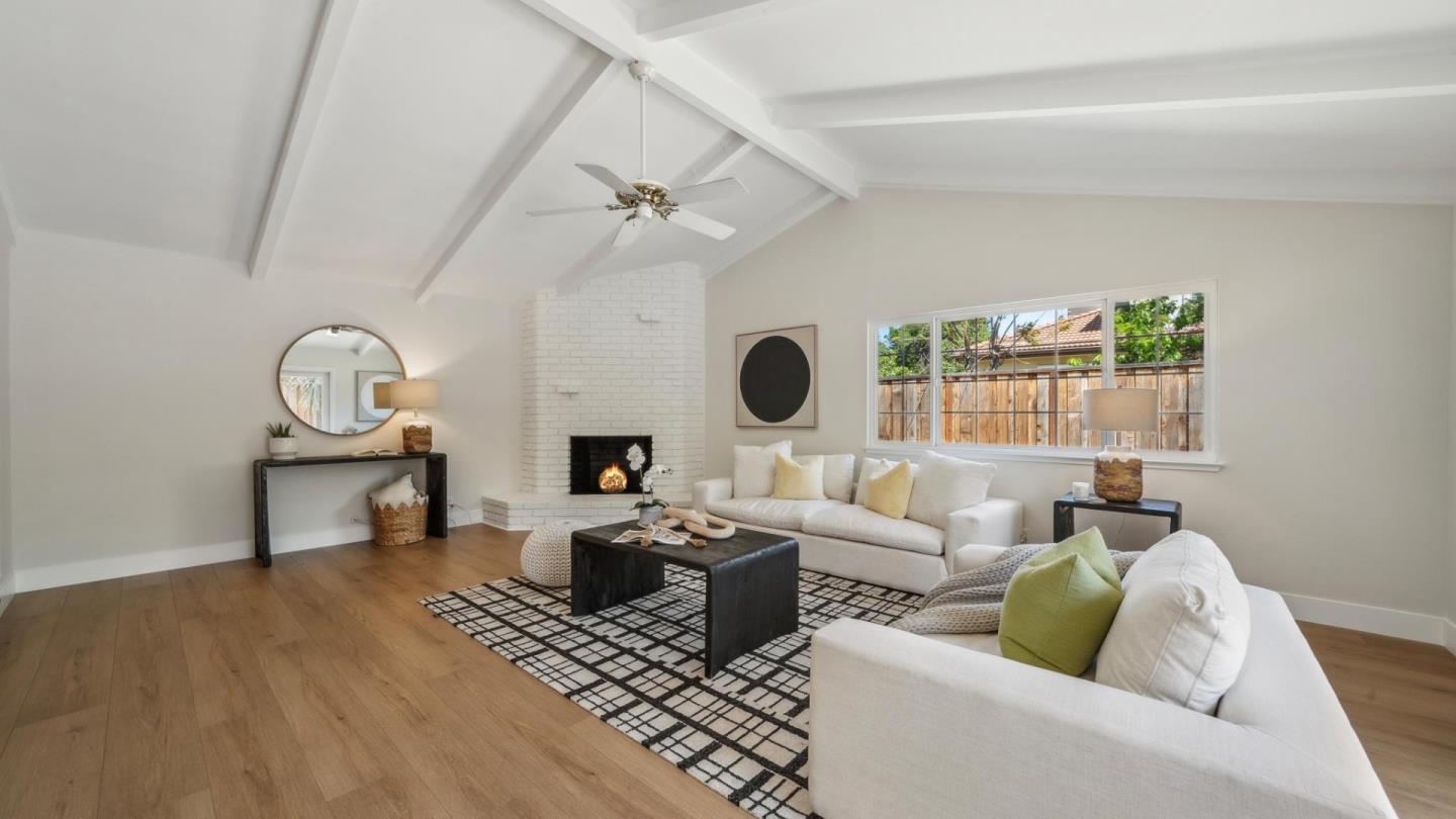 Detail Gallery Image 8 of 22 For 1354 Bing Dr, San Jose,  CA 95129 - 3 Beds | 2 Baths