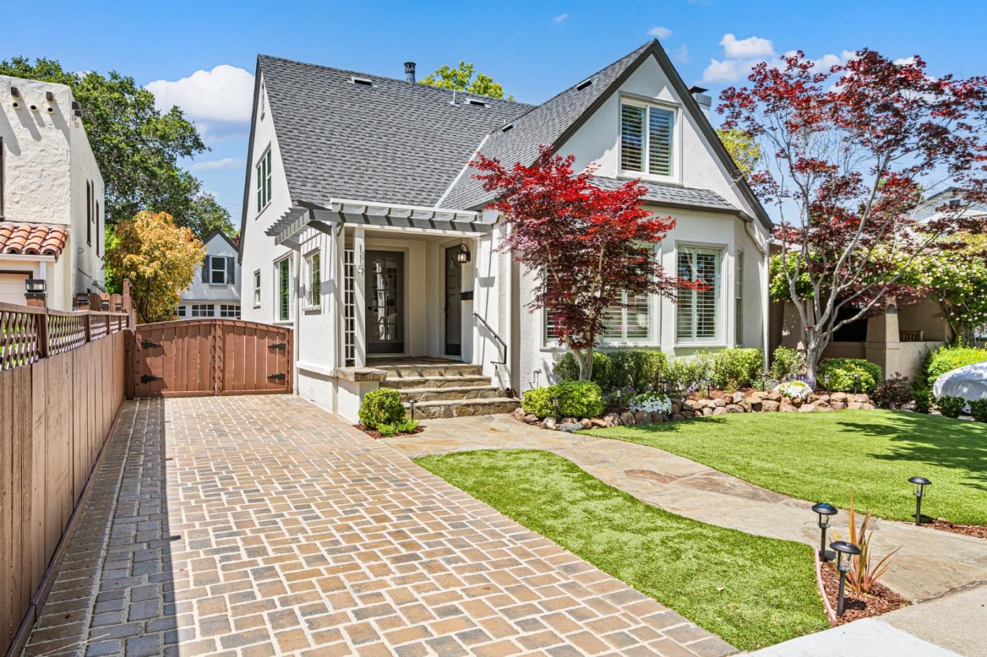 Detail Gallery Image 3 of 50 For 115 12th Ave, San Mateo,  CA 94402 - 4 Beds | 2 Baths