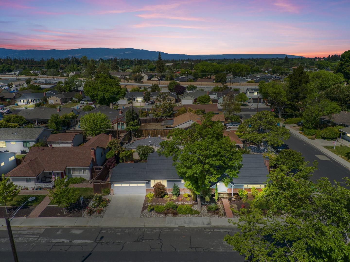 Detail Gallery Image 46 of 53 For 996 Elizabeth Dr, Santa Clara,  CA 95050 - 4 Beds | 2 Baths
