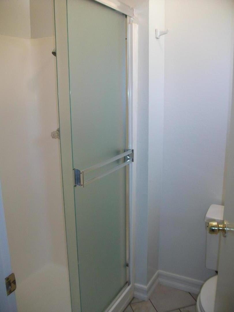 Detail Gallery Image 11 of 19 For 1566 Stone Creek Dr, San Jose,  CA 95132 - 3 Beds | 2 Baths