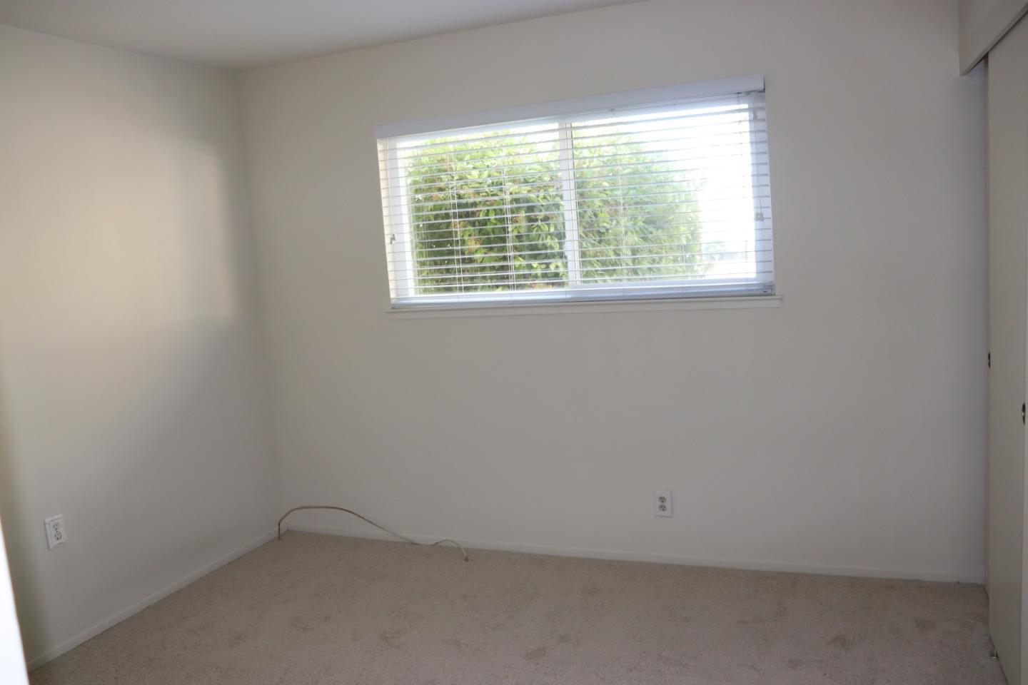 Detail Gallery Image 14 of 19 For 1566 Stone Creek Dr, San Jose,  CA 95132 - 3 Beds | 2 Baths