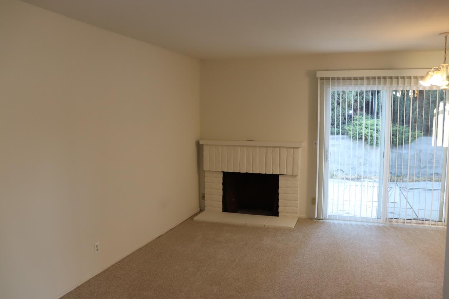 Detail Gallery Image 5 of 19 For 1566 Stone Creek Dr, San Jose,  CA 95132 - 3 Beds | 2 Baths