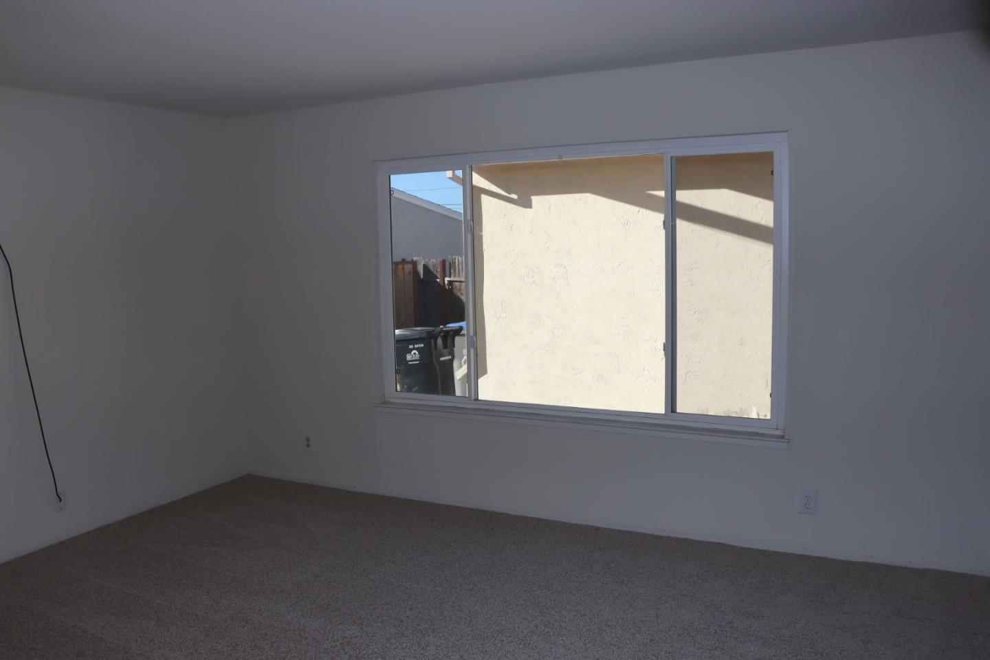 Detail Gallery Image 8 of 19 For 1566 Stone Creek Dr, San Jose,  CA 95132 - 3 Beds | 2 Baths