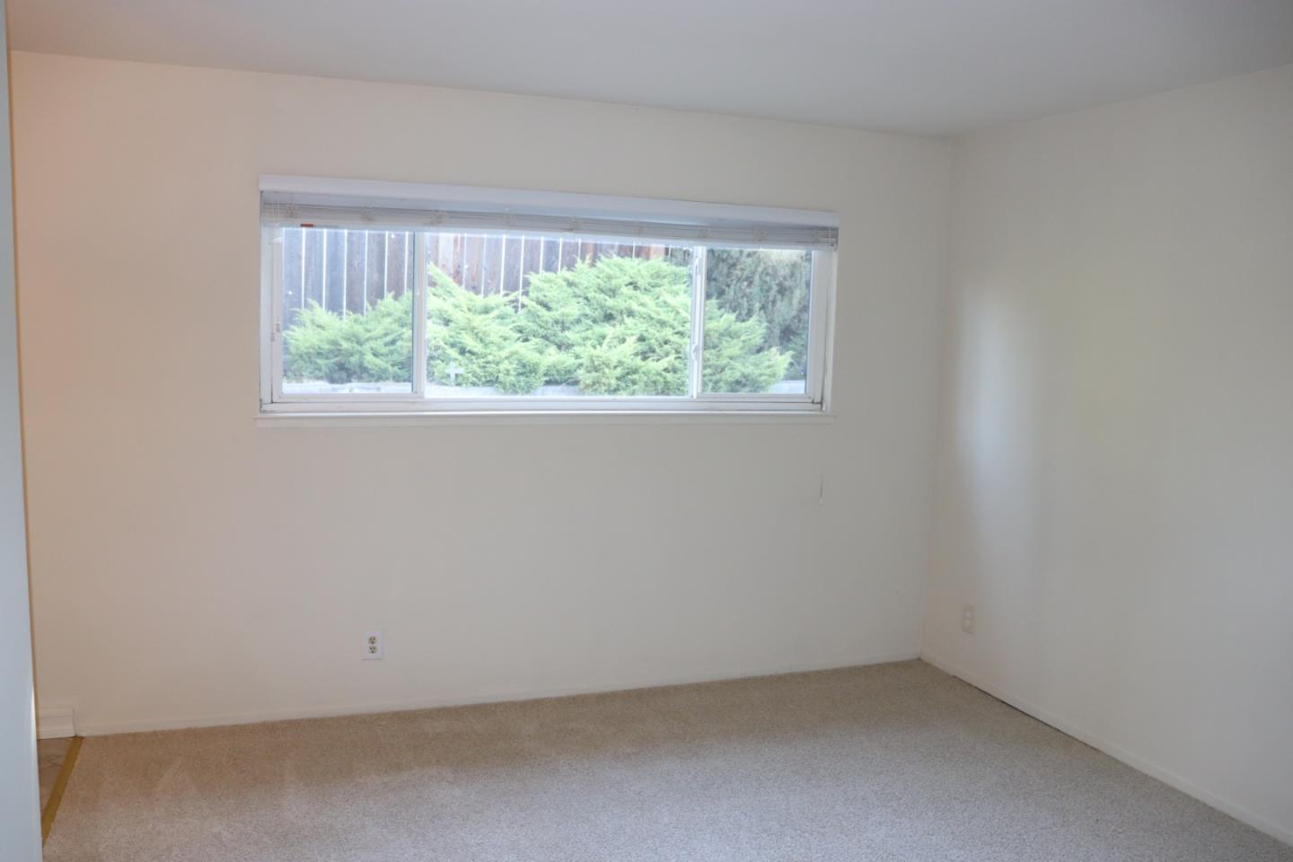 Detail Gallery Image 9 of 19 For 1566 Stone Creek Dr, San Jose,  CA 95132 - 3 Beds | 2 Baths