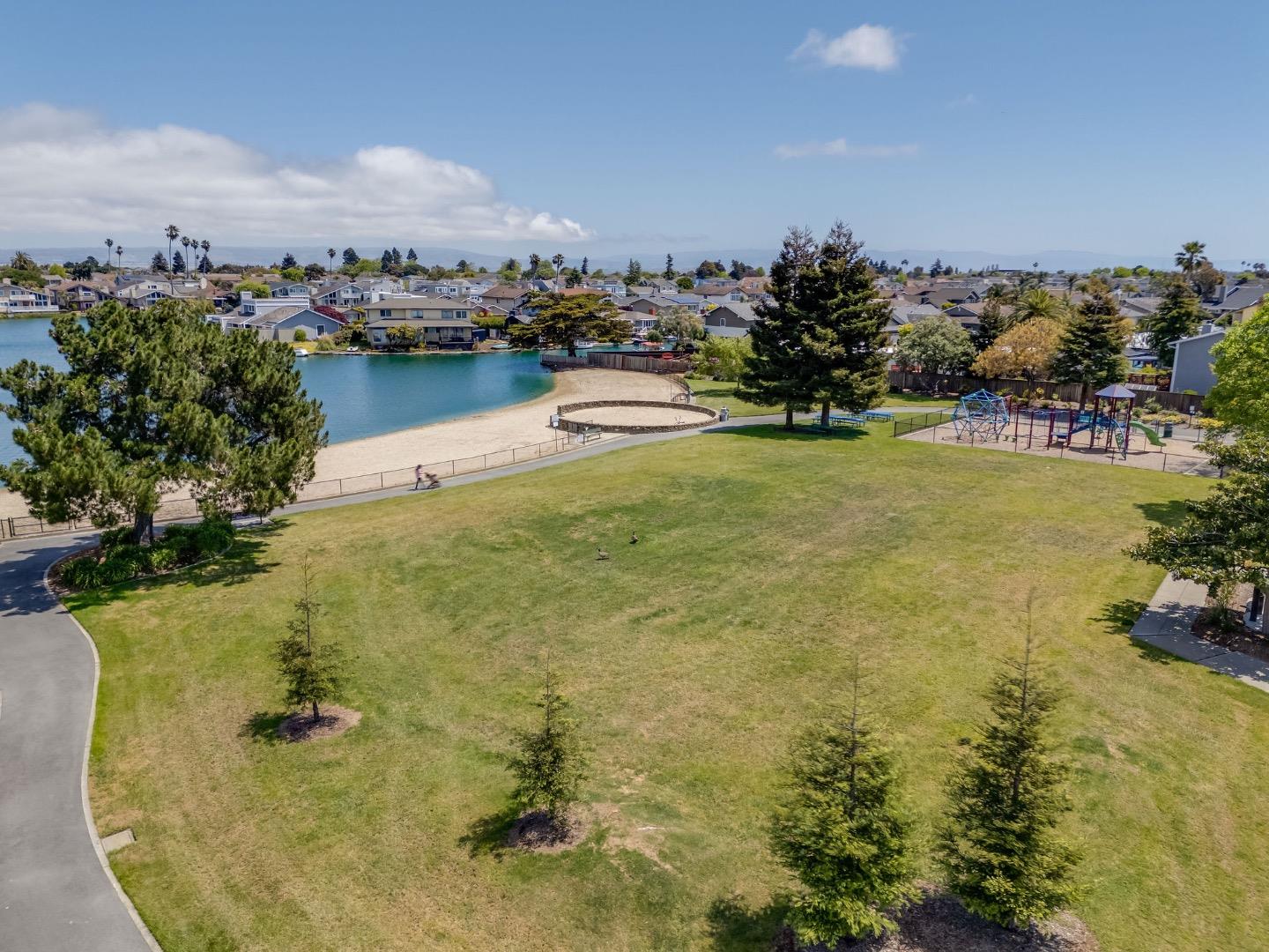 Detail Gallery Image 68 of 72 For 735 Niantic Dr, Foster City,  CA 94404 - 4 Beds | 2 Baths