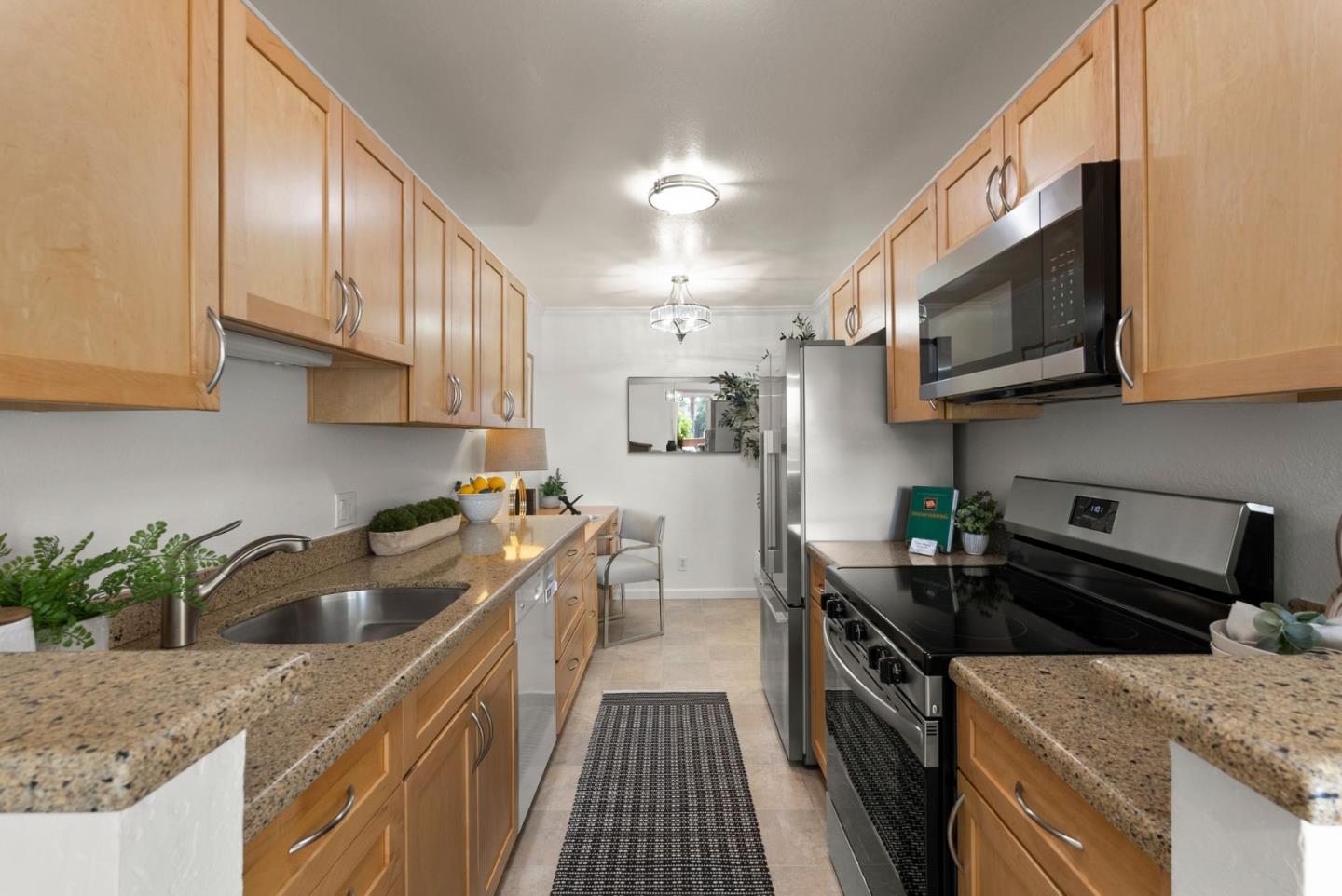 Detail Gallery Image 13 of 58 For 912 Beach Park Blvd #92,  Foster City,  CA 94404 - 1 Beds | 1 Baths