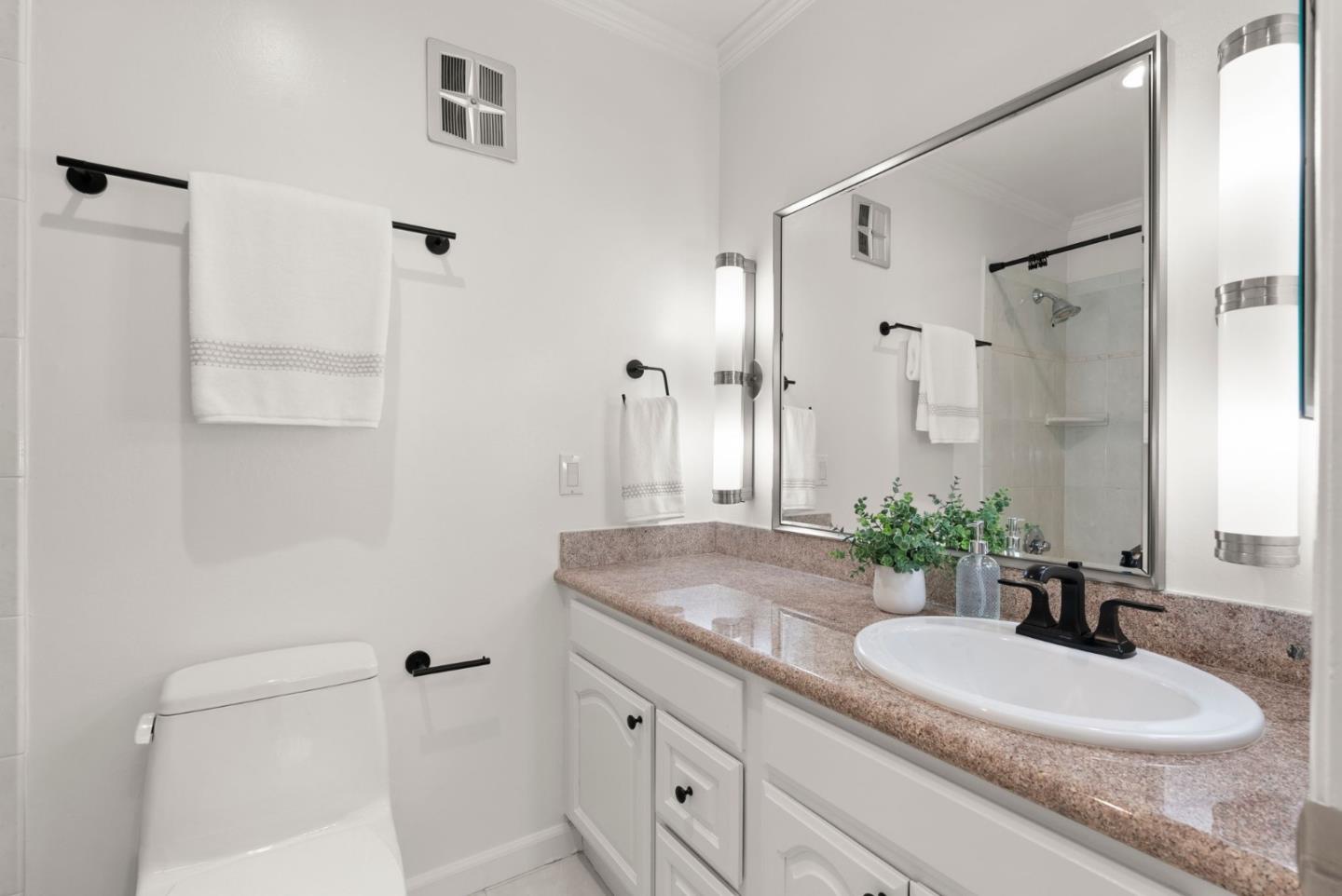 Detail Gallery Image 19 of 58 For 912 Beach Park Blvd #92,  Foster City,  CA 94404 - 1 Beds | 1 Baths
