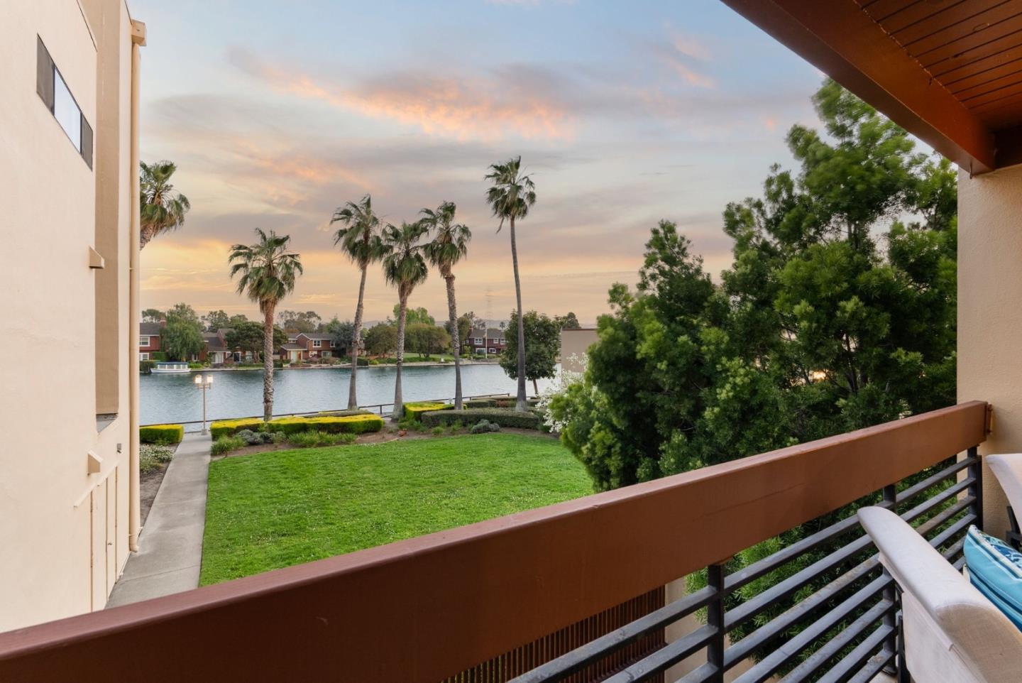 Detail Gallery Image 25 of 58 For 912 Beach Park Blvd #92,  Foster City,  CA 94404 - 1 Beds | 1 Baths
