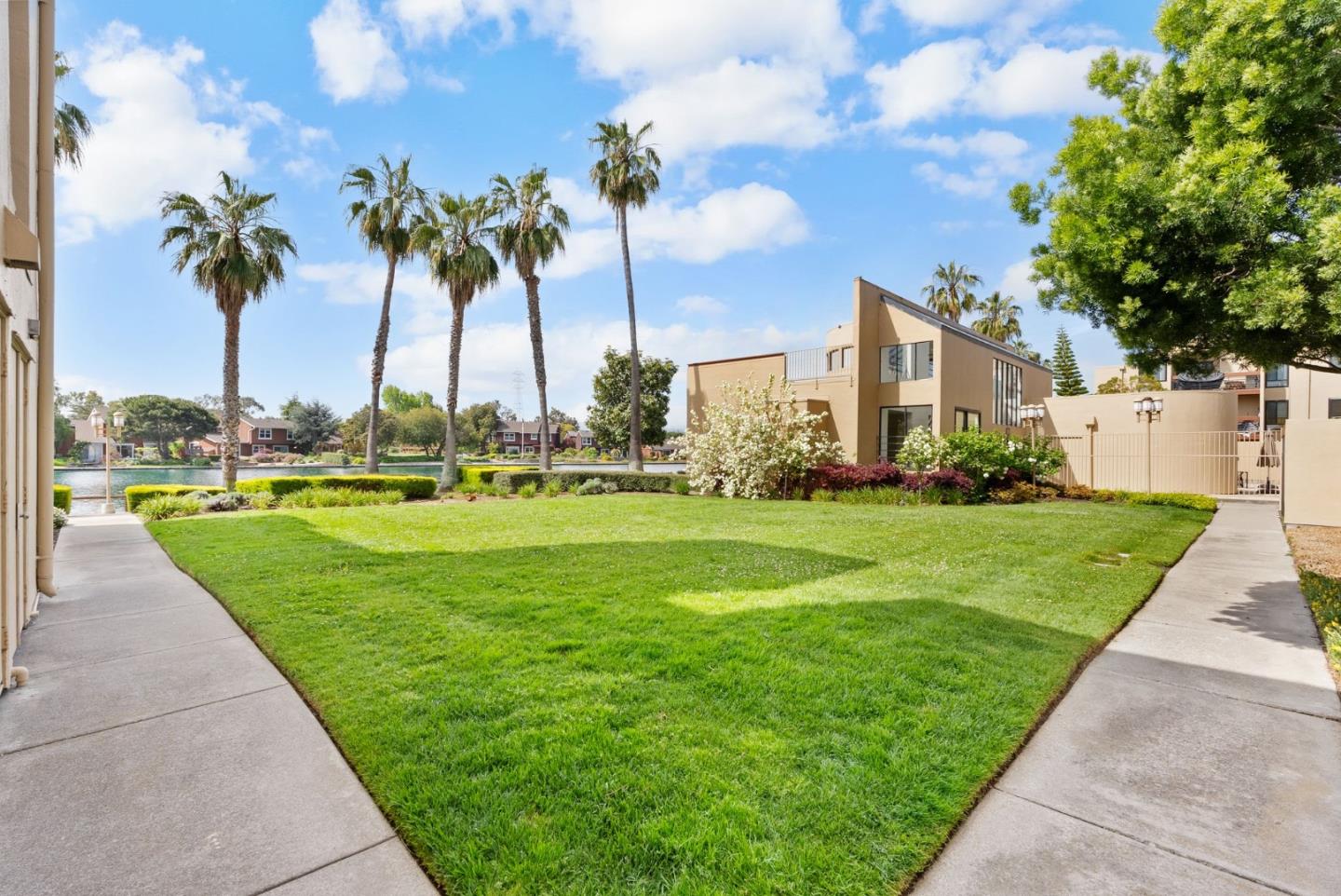 Detail Gallery Image 27 of 58 For 912 Beach Park Blvd #92,  Foster City,  CA 94404 - 1 Beds | 1 Baths