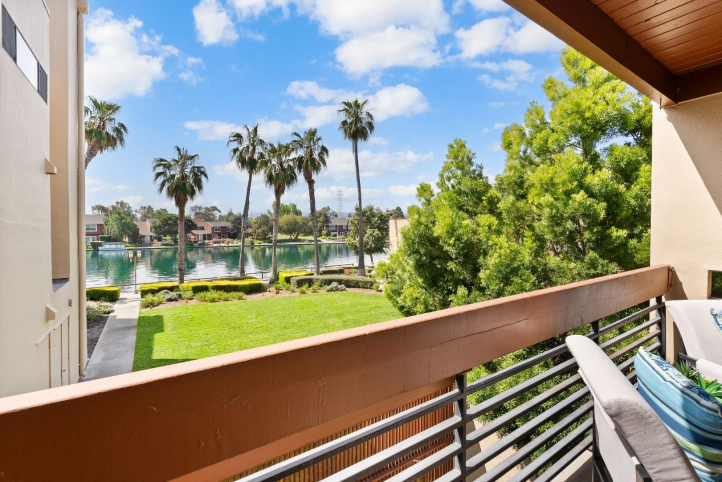 Detail Gallery Image 9 of 58 For 912 Beach Park Blvd #92,  Foster City,  CA 94404 - 1 Beds | 1 Baths