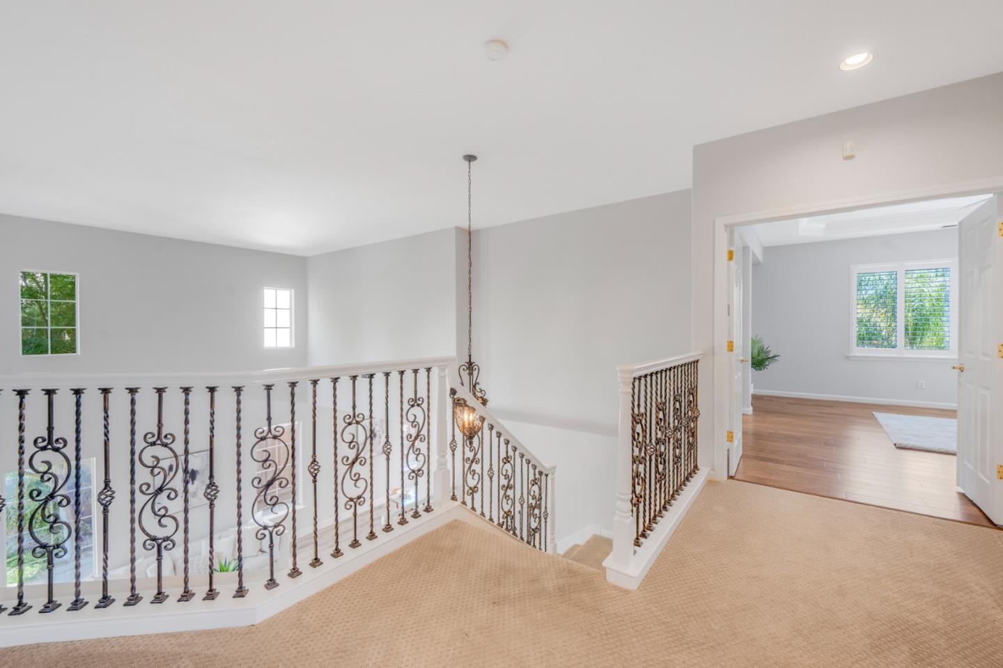 Detail Gallery Image 16 of 39 For 1429 Goshawk Ct, Gilroy,  CA 95020 - 4 Beds | 3 Baths