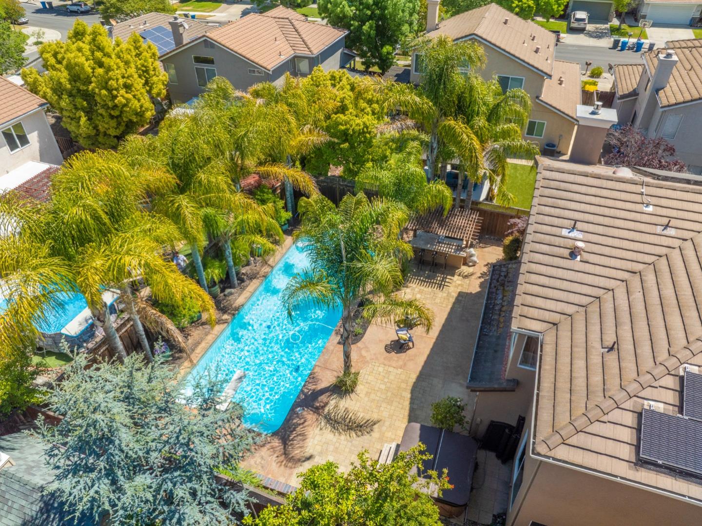 Detail Gallery Image 34 of 39 For 1429 Goshawk Ct, Gilroy,  CA 95020 - 4 Beds | 3 Baths