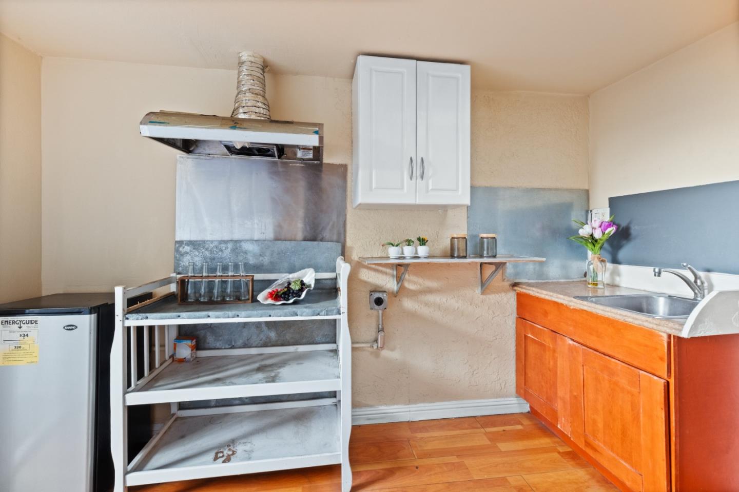 Detail Gallery Image 19 of 23 For 1919 S King Rd, San Jose,  CA 95122 - 3 Beds | 2 Baths