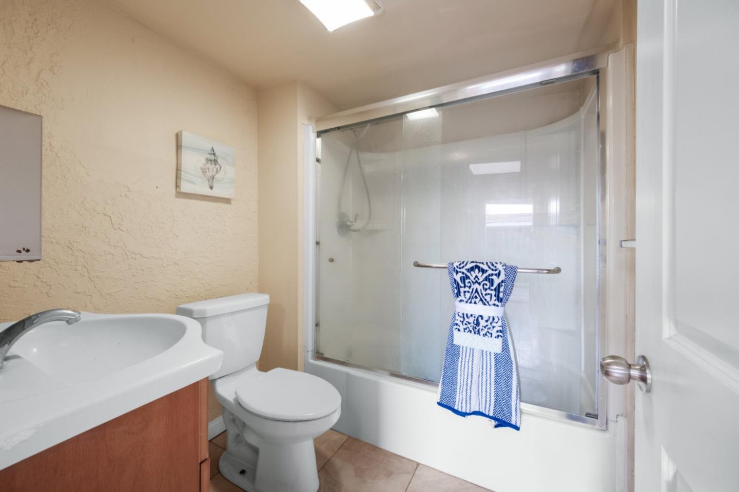 Detail Gallery Image 20 of 23 For 1919 S King Rd, San Jose,  CA 95122 - 3 Beds | 2 Baths