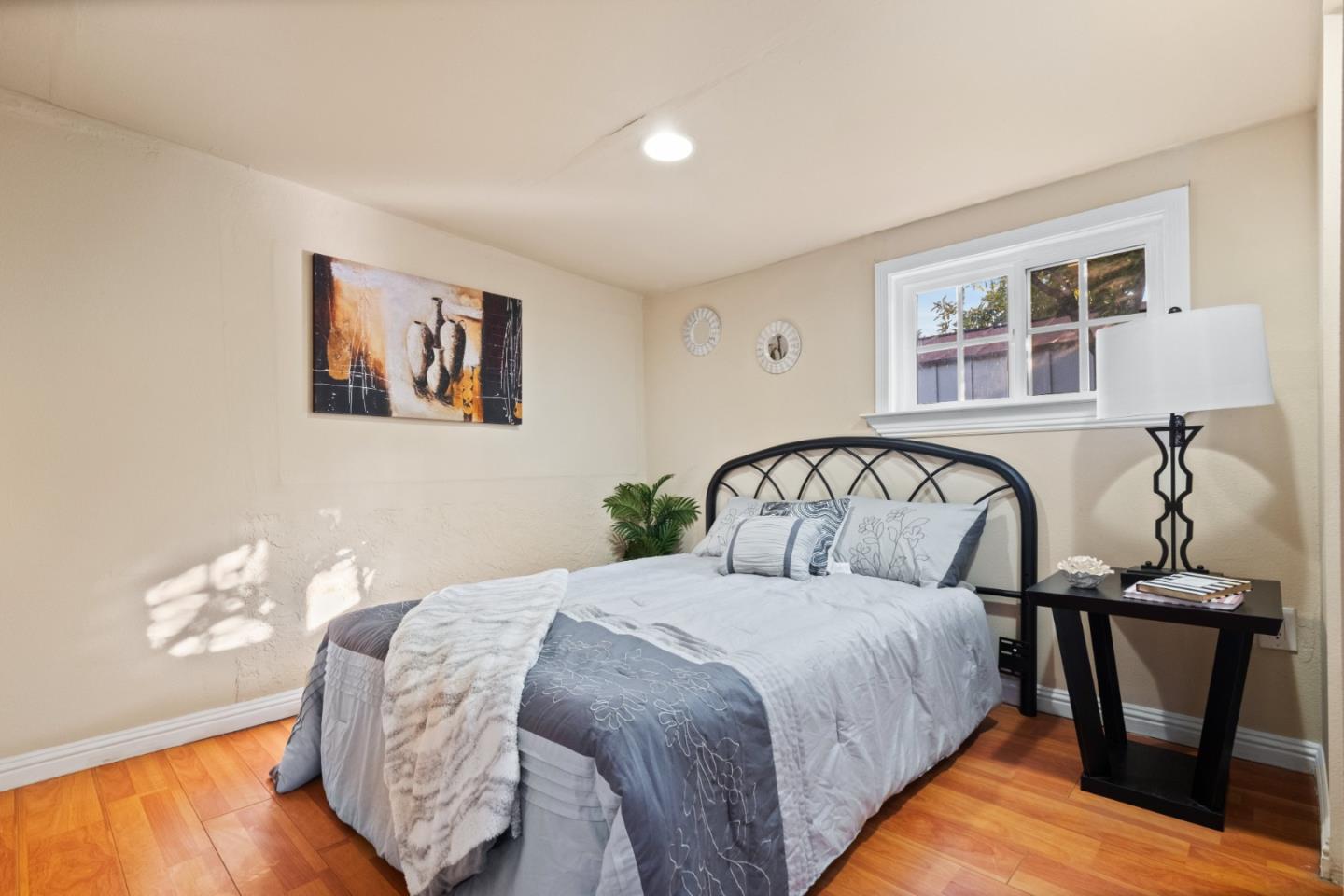 Detail Gallery Image 21 of 23 For 1919 S King Rd, San Jose,  CA 95122 - 3 Beds | 2 Baths