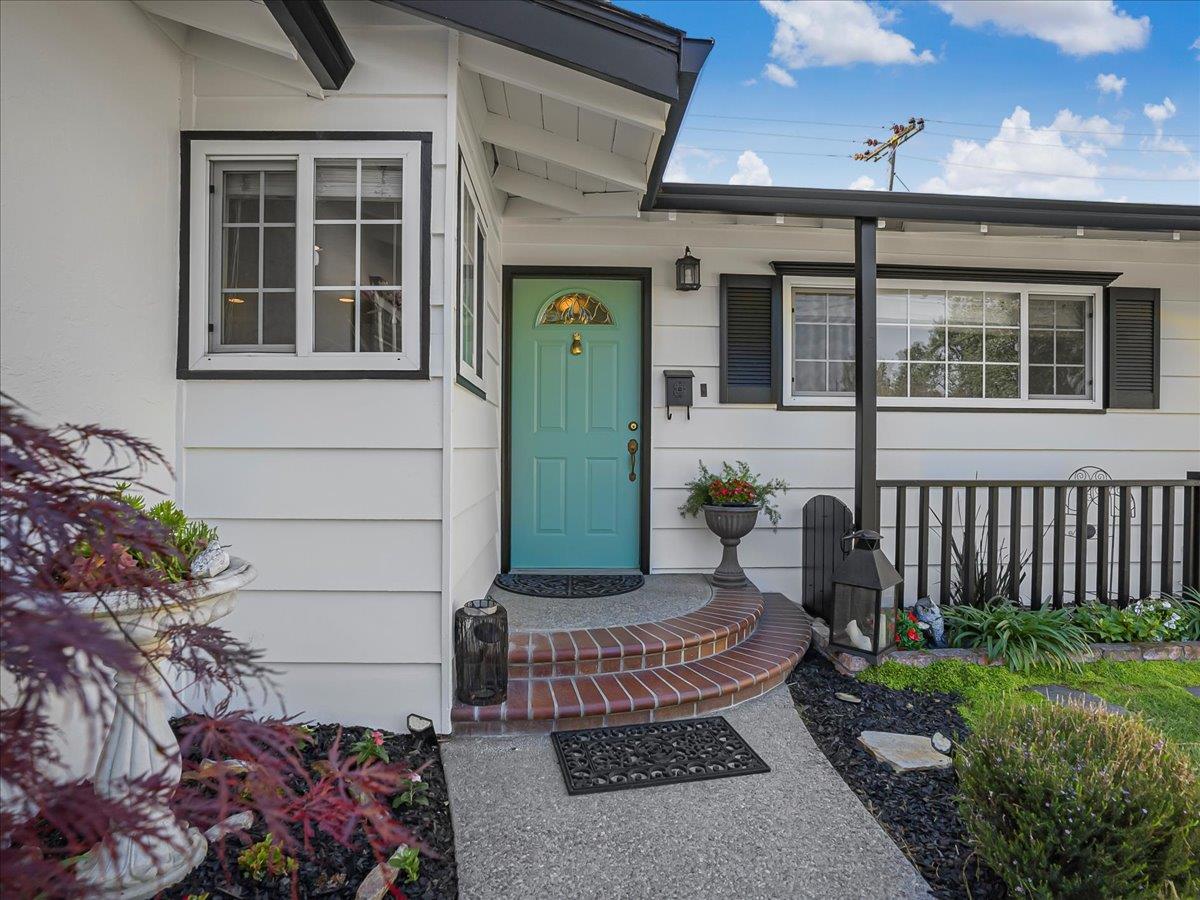 Detail Gallery Image 7 of 48 For 4640 Piper Dr, San Jose,  CA 95129 - 3 Beds | 2 Baths